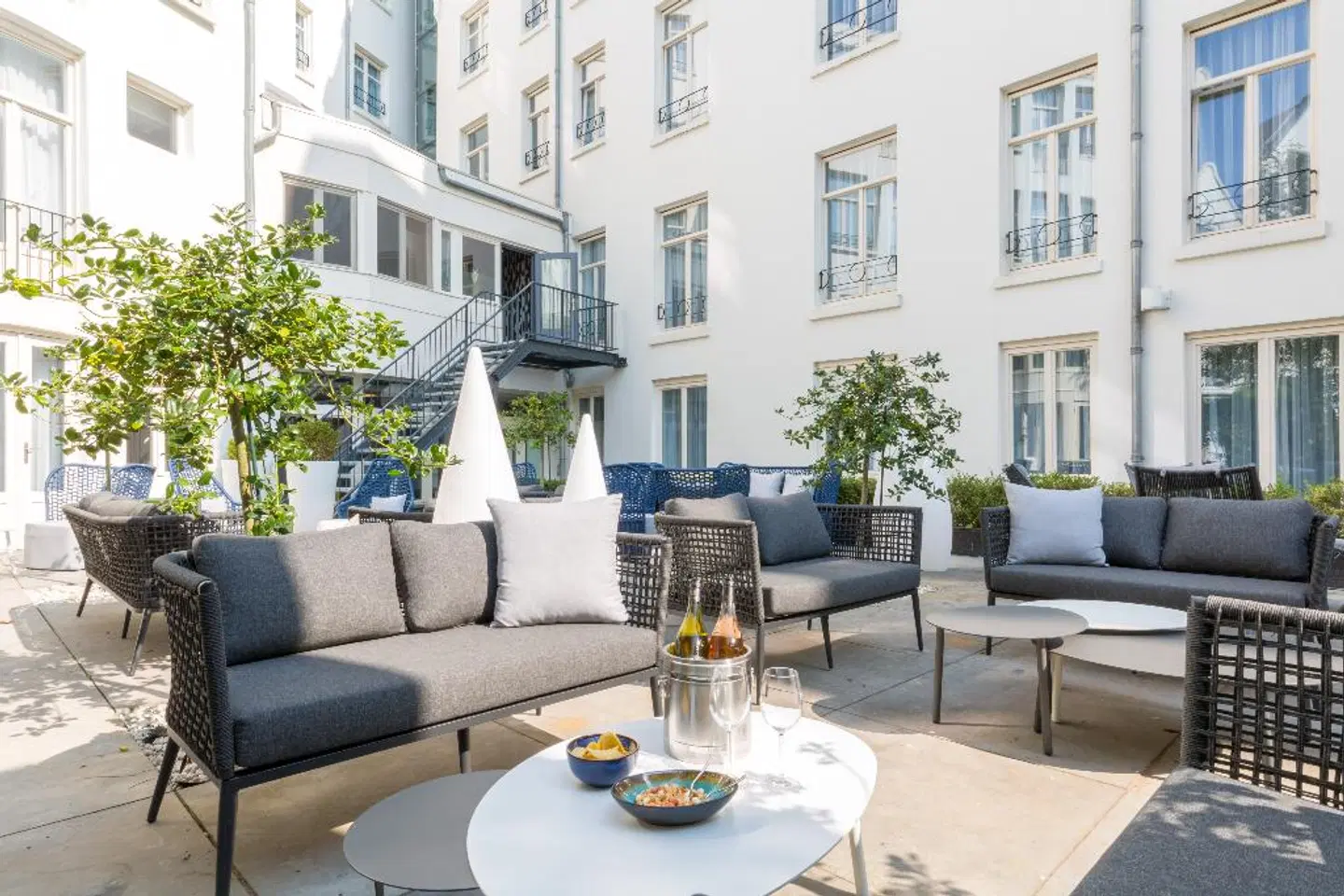 Leonardo Boutique Museumhotel Amsterdam City Center Terrasse