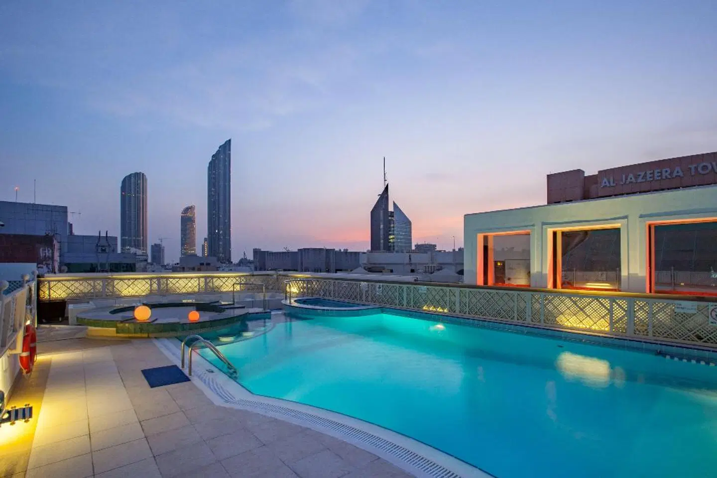 Millennium Plaza Downtown Abu Dhabi OUTDOOR_POOL
