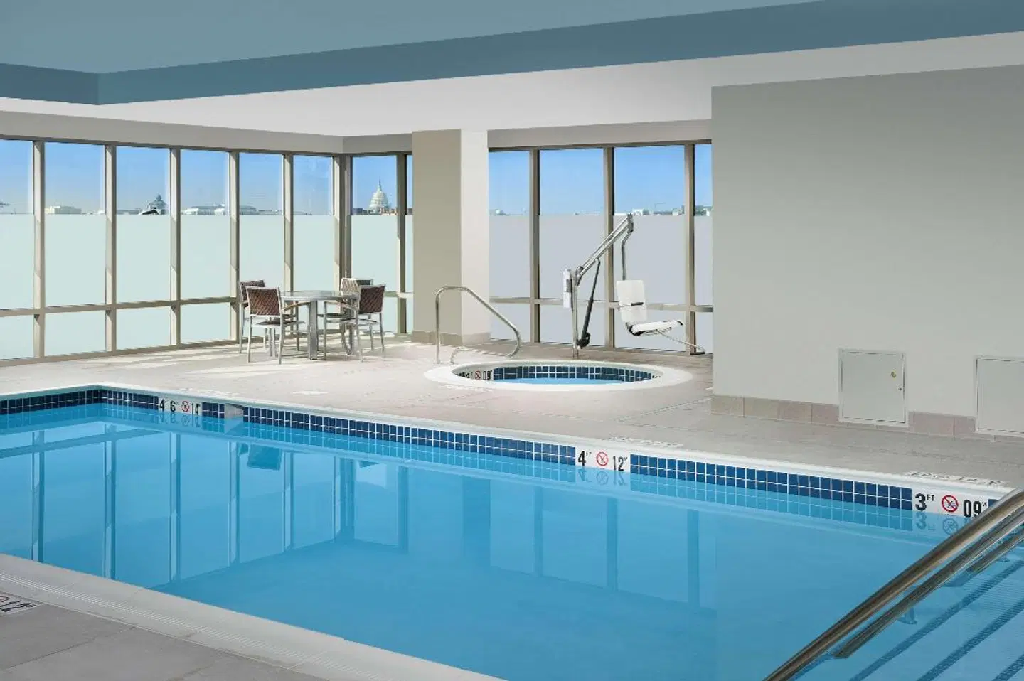 Homewood Suites by Hilton Washington DC NoMa Union Station Hallenbad