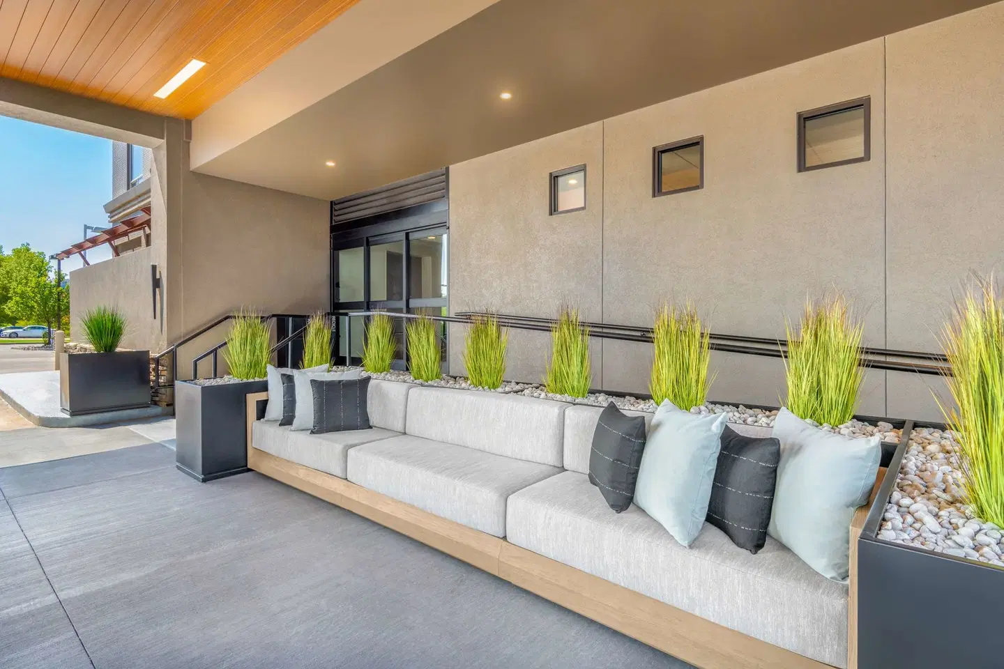 DoubleTree by Hilton Denver Cherry Creek LOUNGE_LOBBY