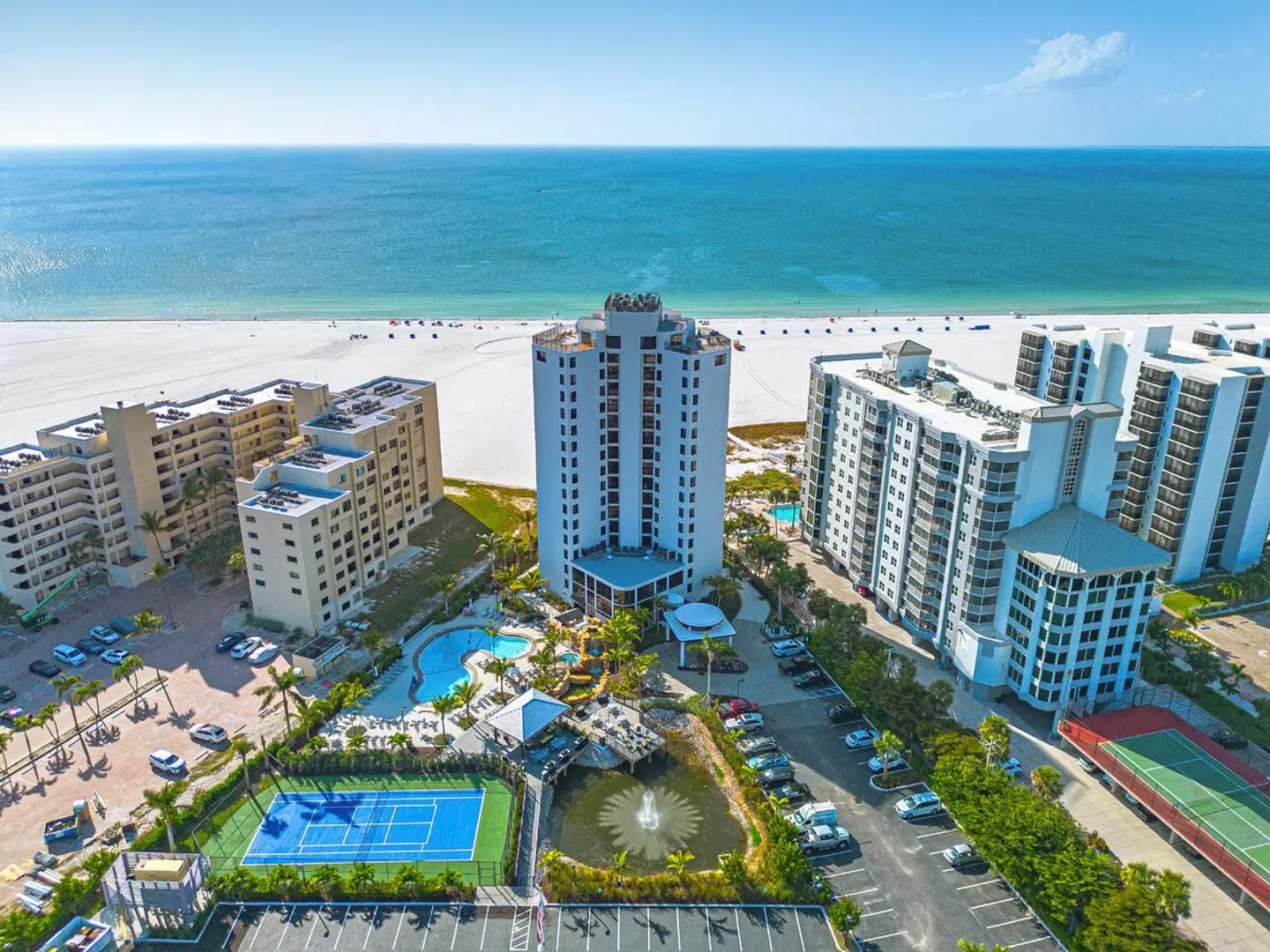 Pointe Estero Resort EXTERIOR
