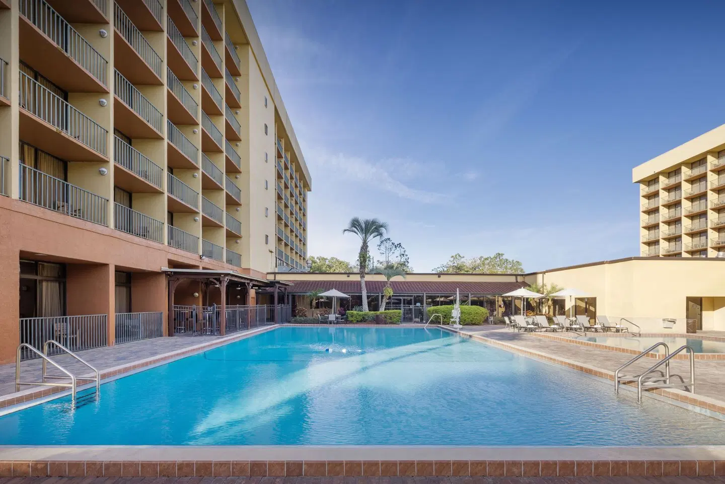 Holiday Inn & Suites Orlando SW - Celebration Area by IHG OUTDOOR_POOL