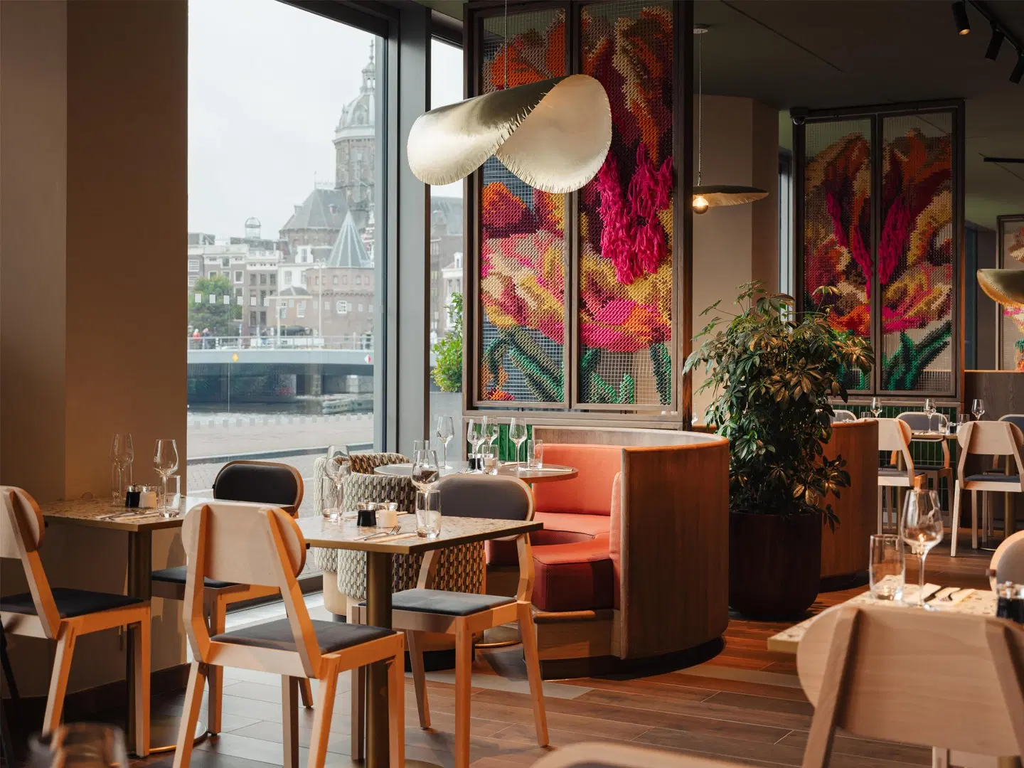 DoubleTree by Hilton Amsterdam Centraal Station Terrasse
