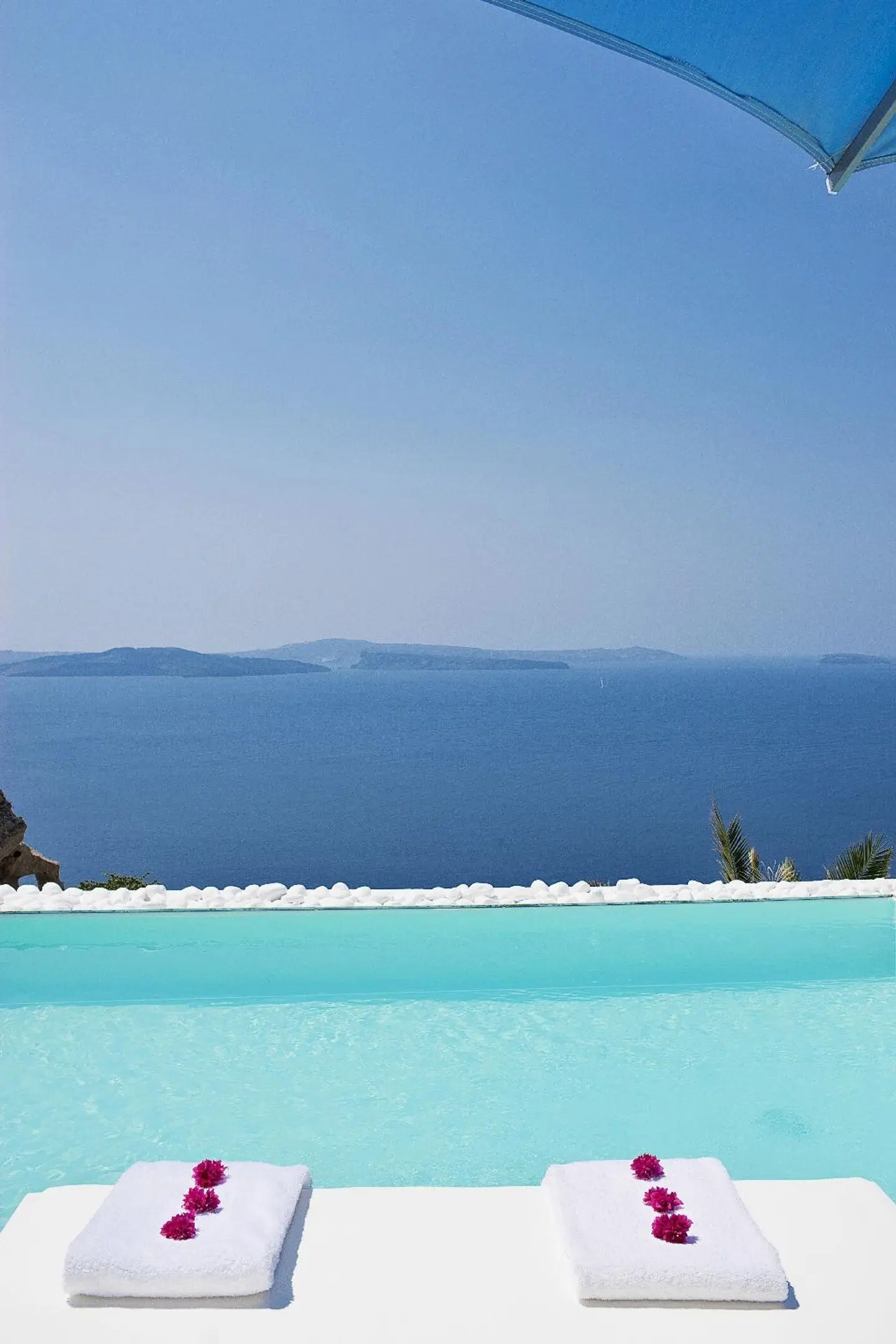Villaki Oia LANDSCAPE