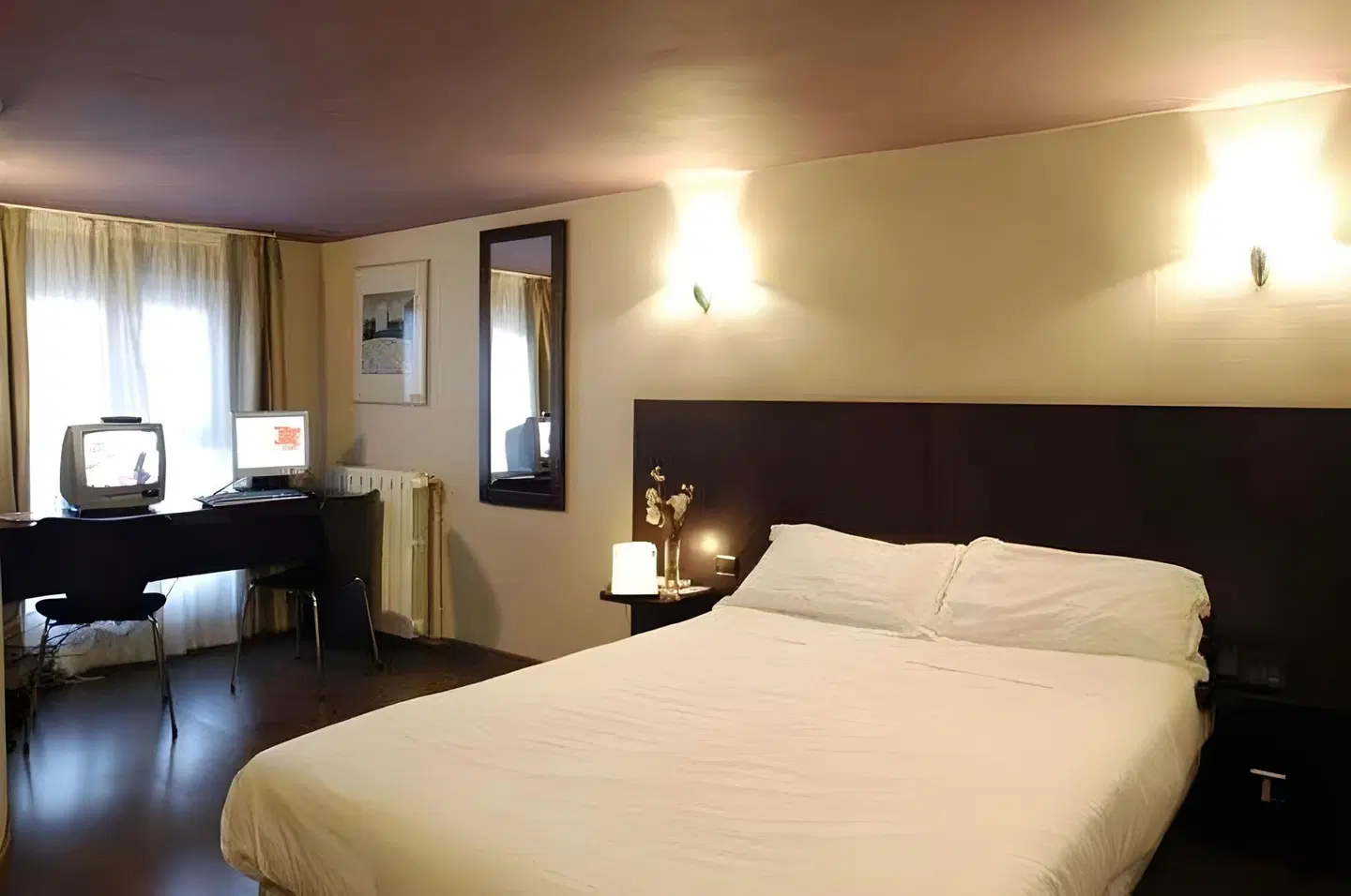 R. Kipling ROOM_EXAMPLE
