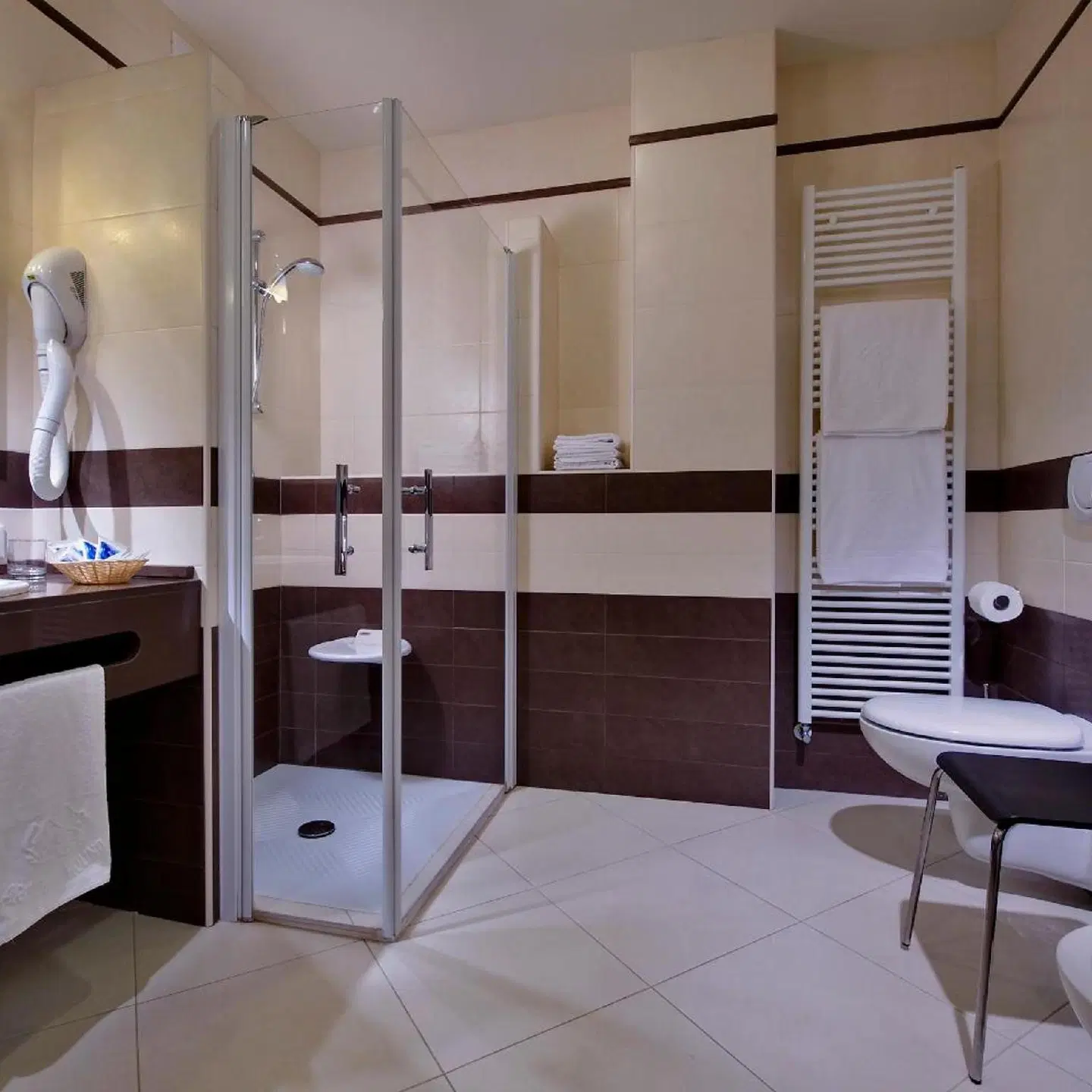 Ariston Molino Terme Badezimmer