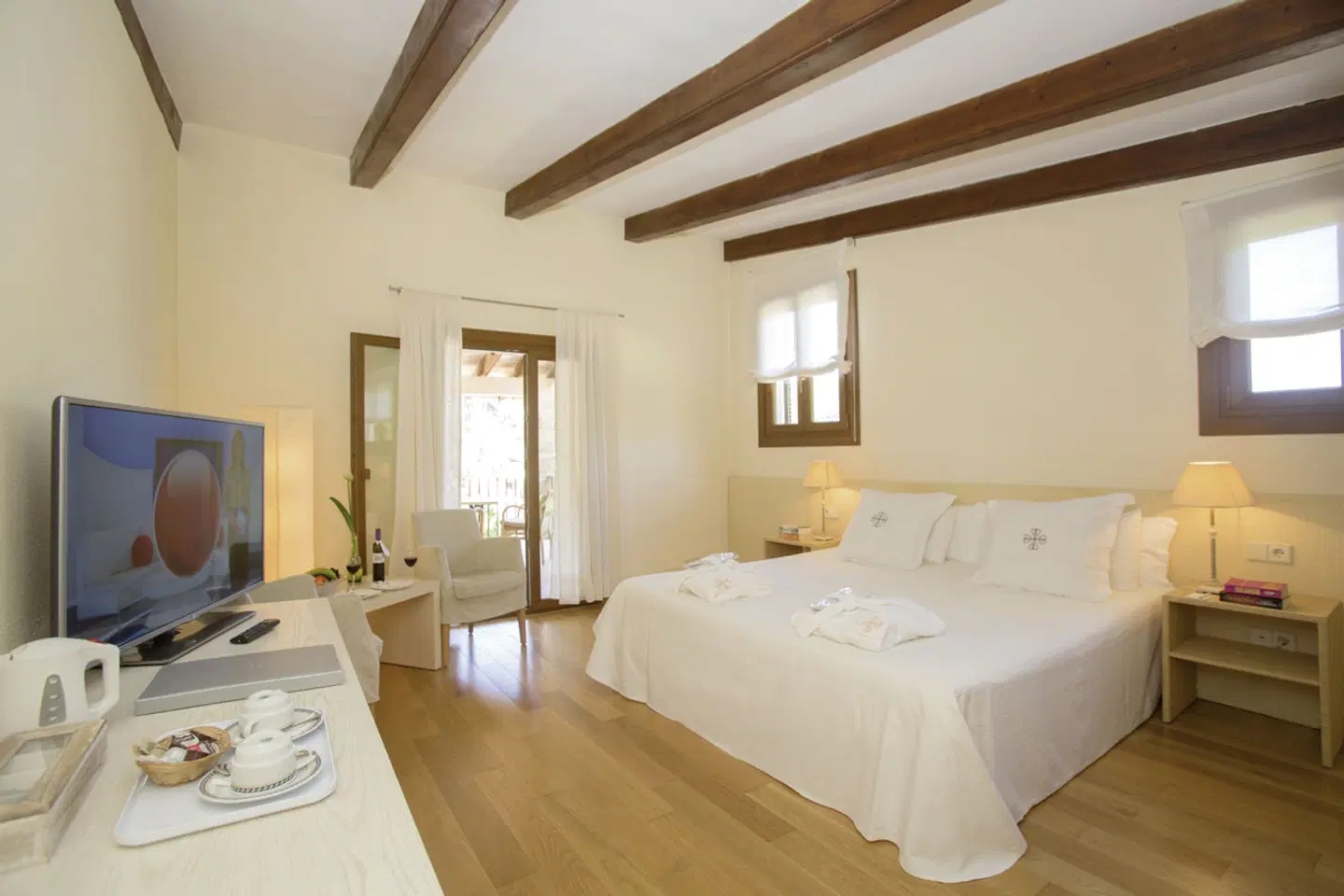 Rural L'Hermitage & Spa ROOM_EXAMPLE