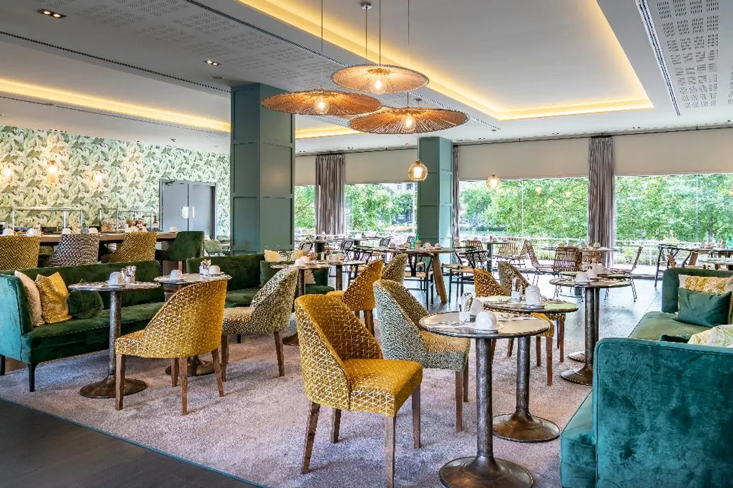 Vincci Maritimo Restaurant