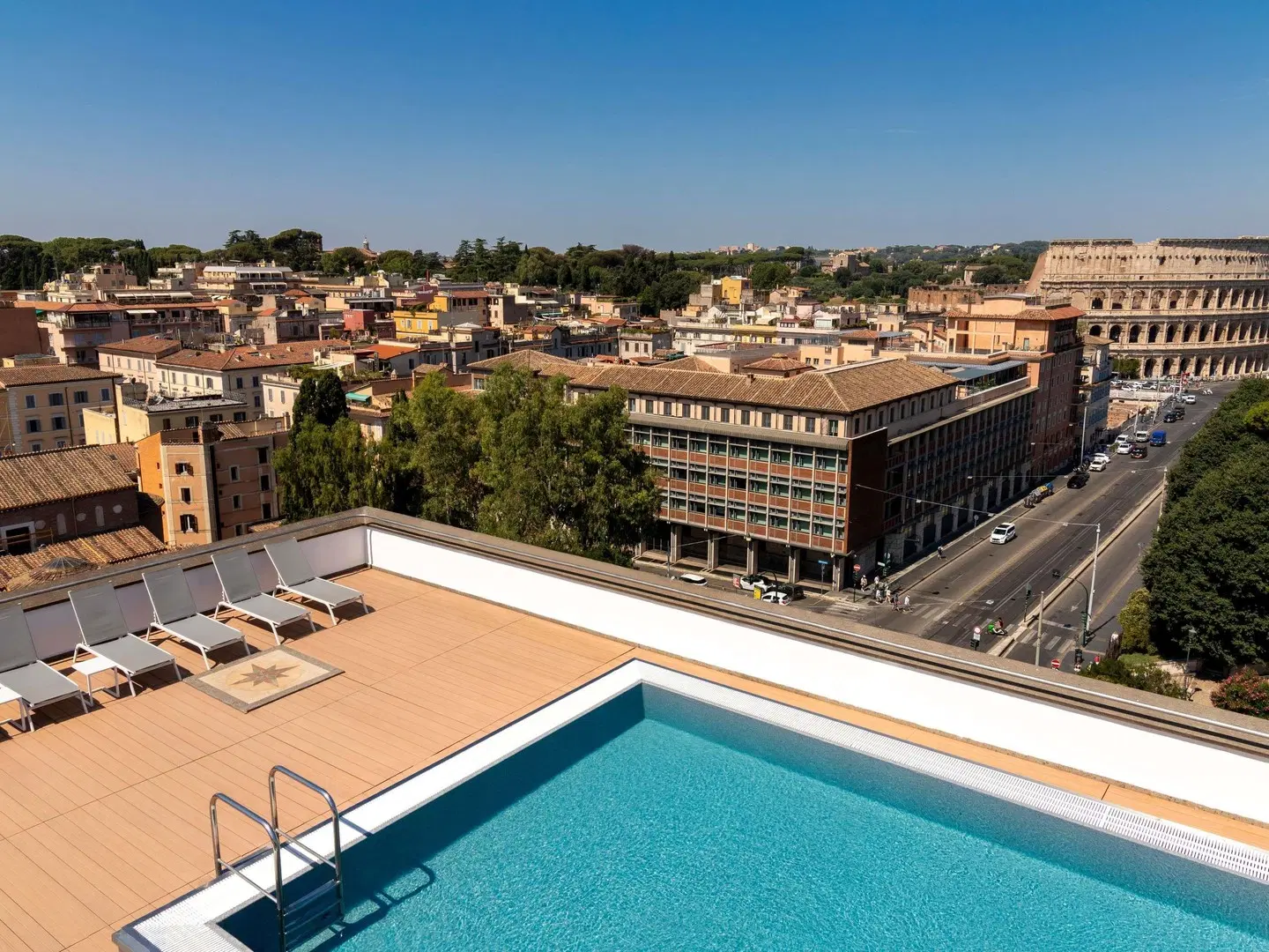 Mercure Rome Colosseum Centre EXTERIOR