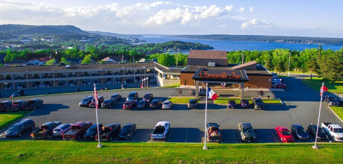 Clarenville Inn EXTERIOR