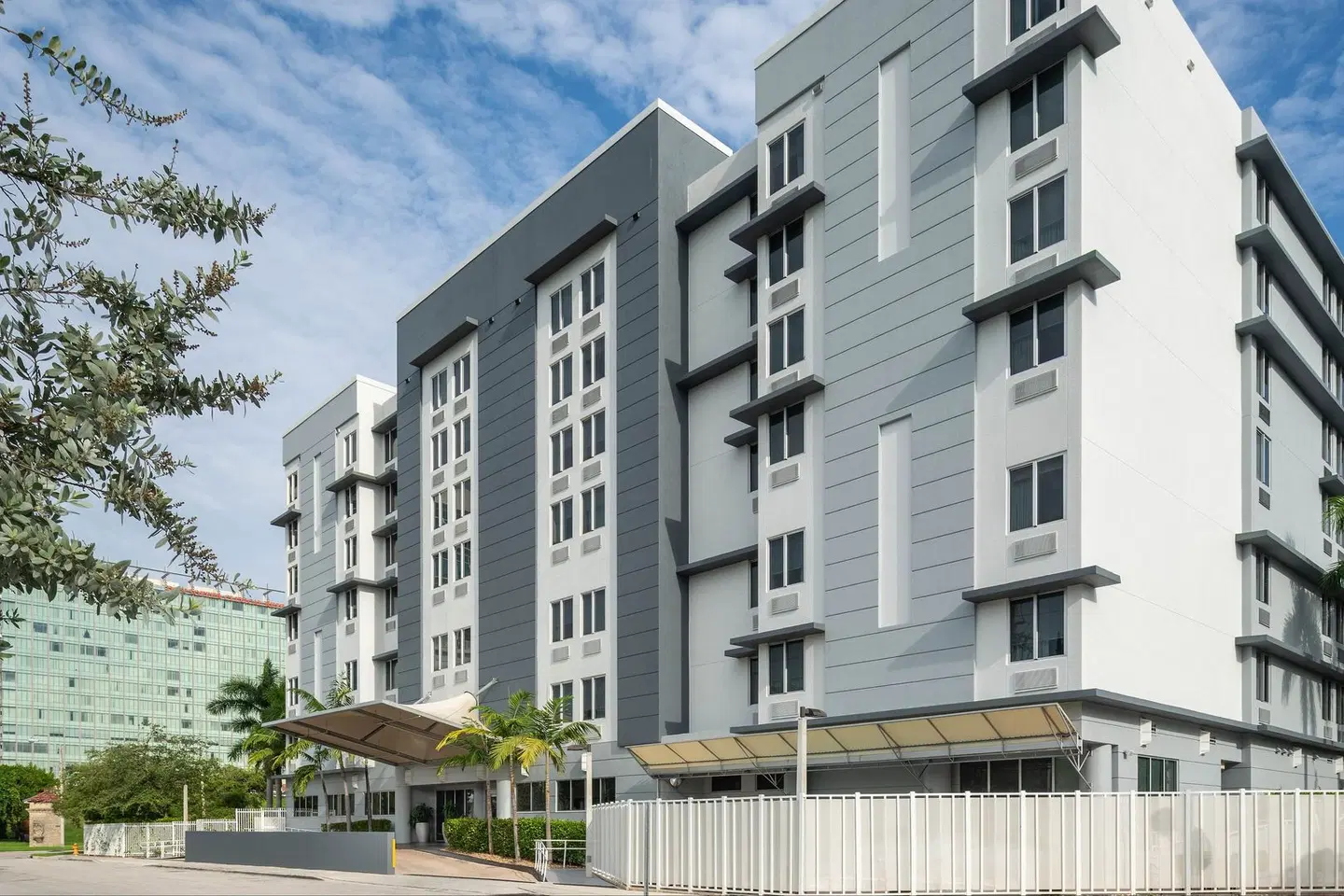 SpringHill Suites by Marriott Miami Downtown/Medical Center EXTERIOR