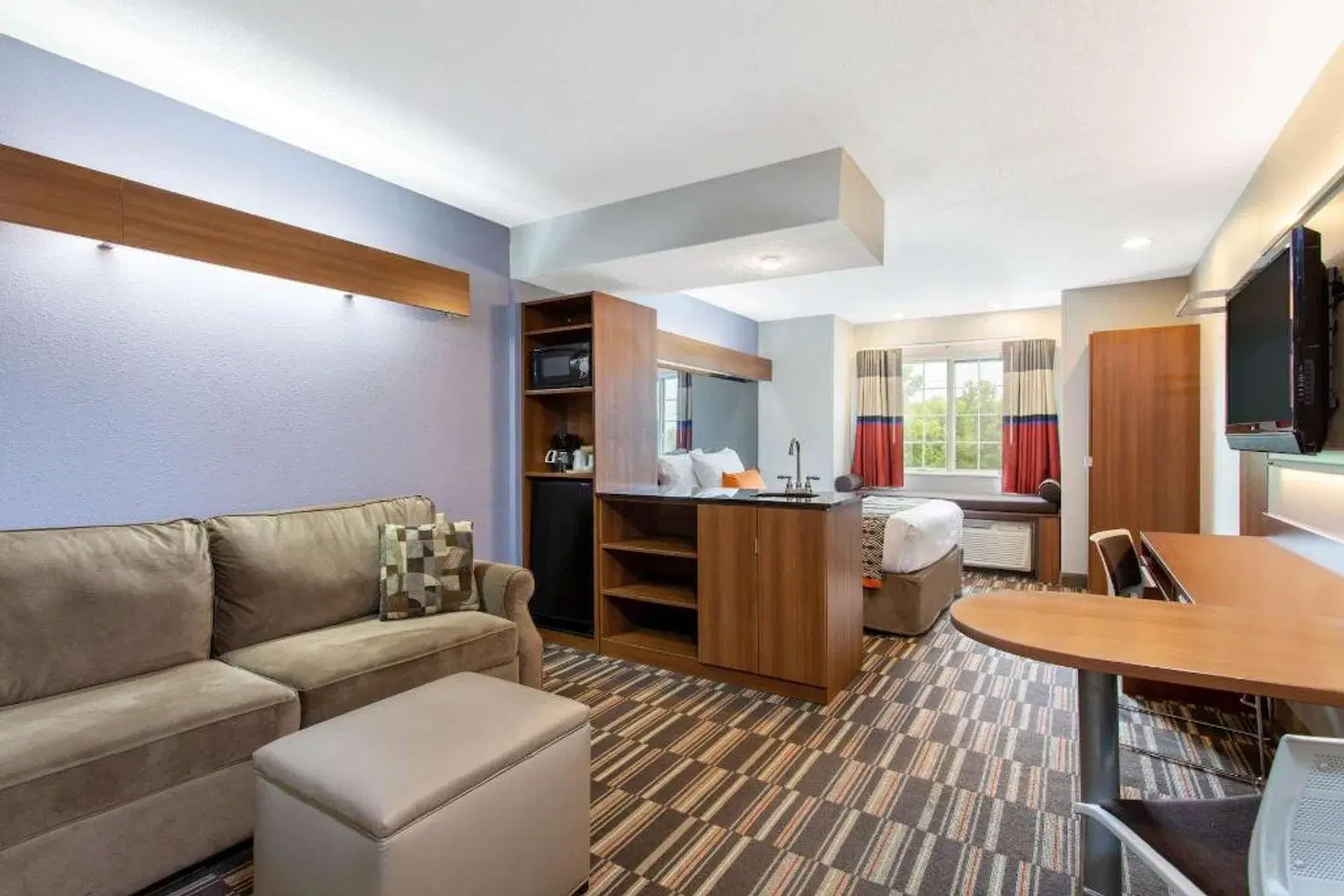 Microtel Inn & Suites by Wyndham Philadelphia Airport ROOM_EXAMPLE