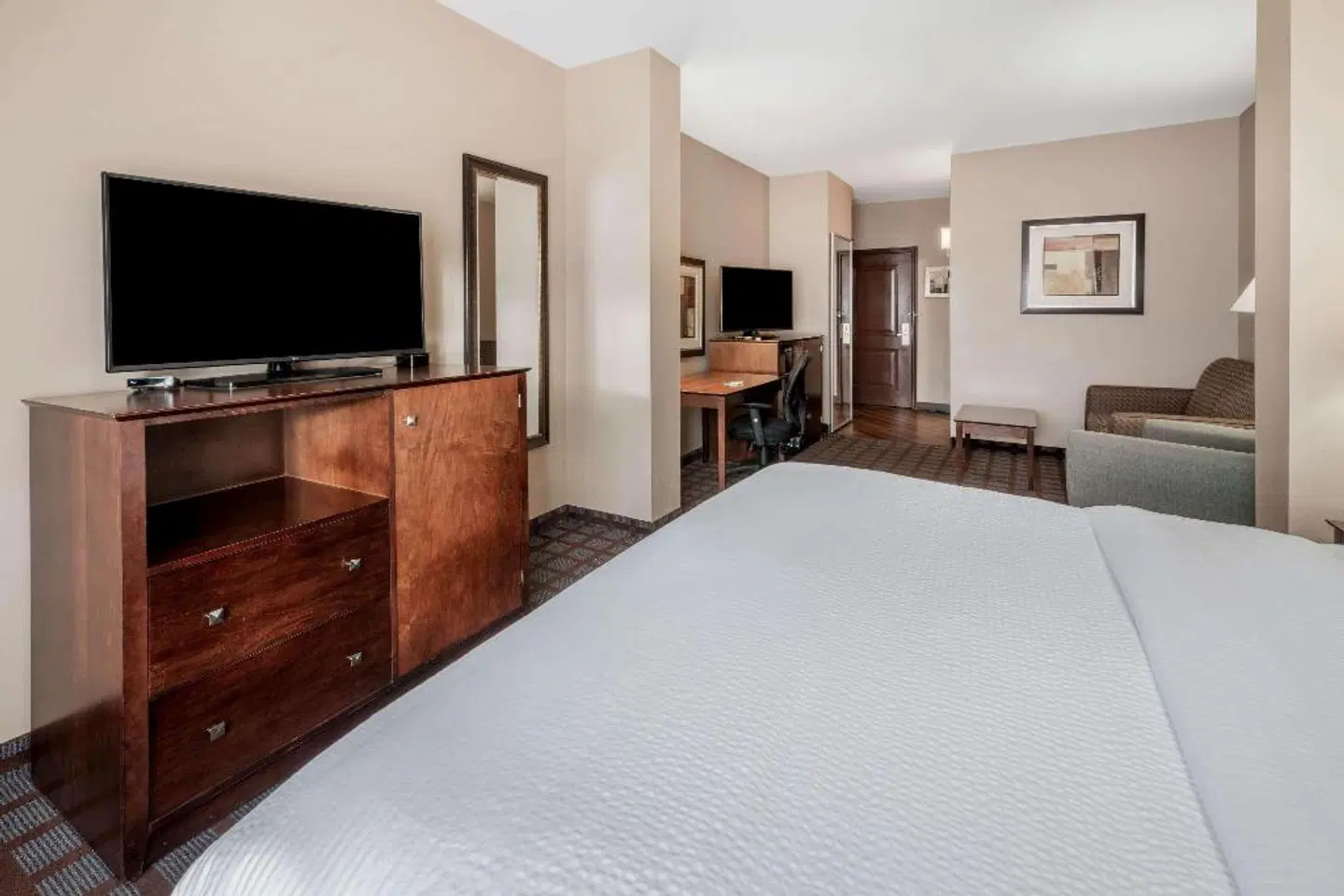 La Quinta Inn & Suites by Wyndham Bozeman ROOM_EXAMPLE