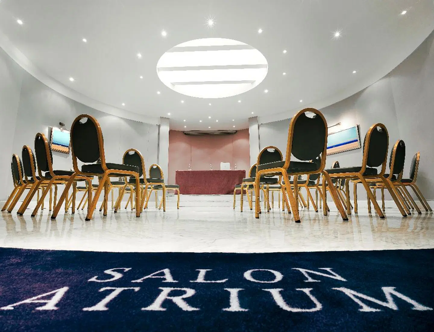 Gounod LOUNGE_LOBBY