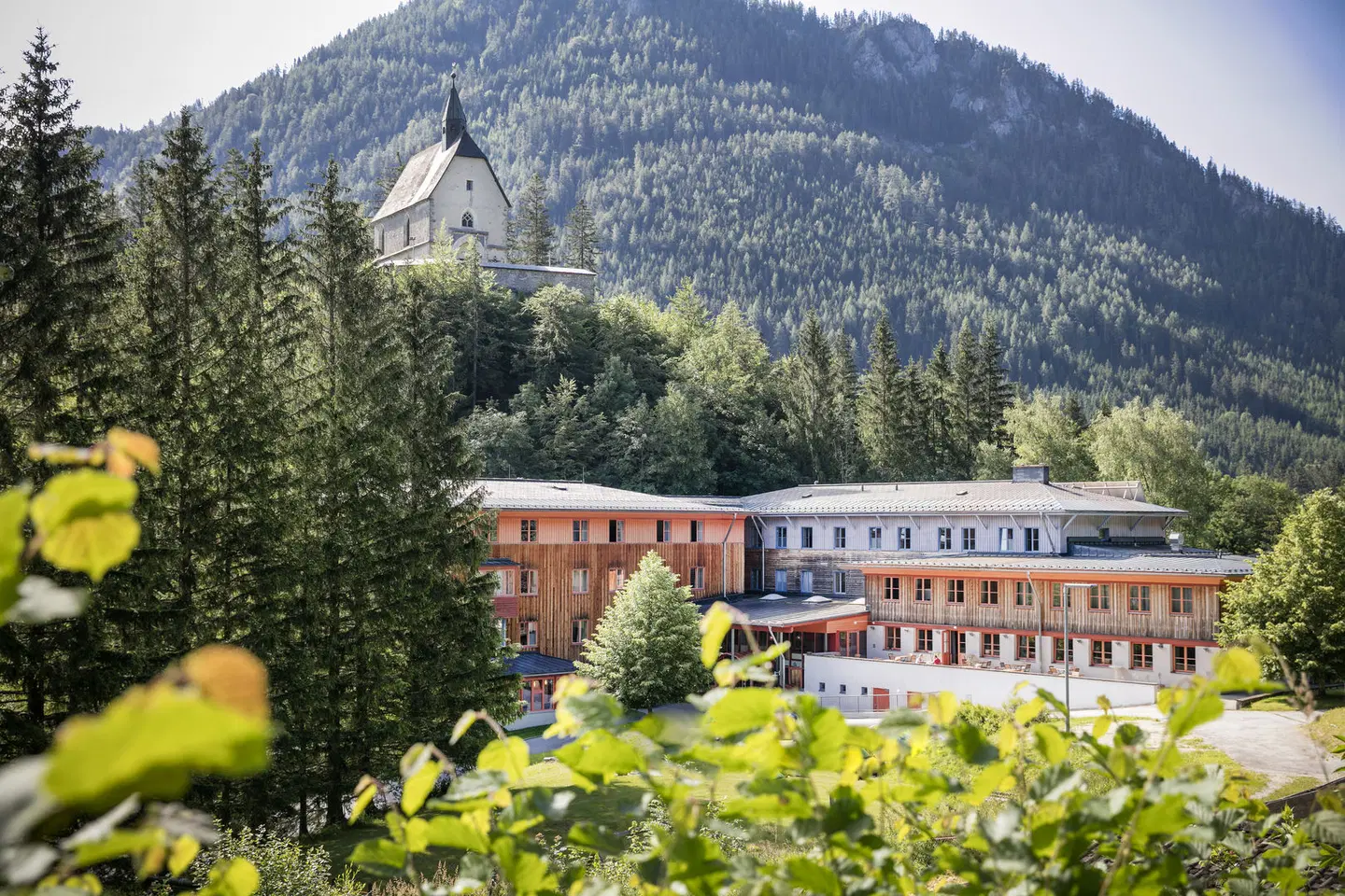 JUFA Hotel Mariazell EXTERIOR