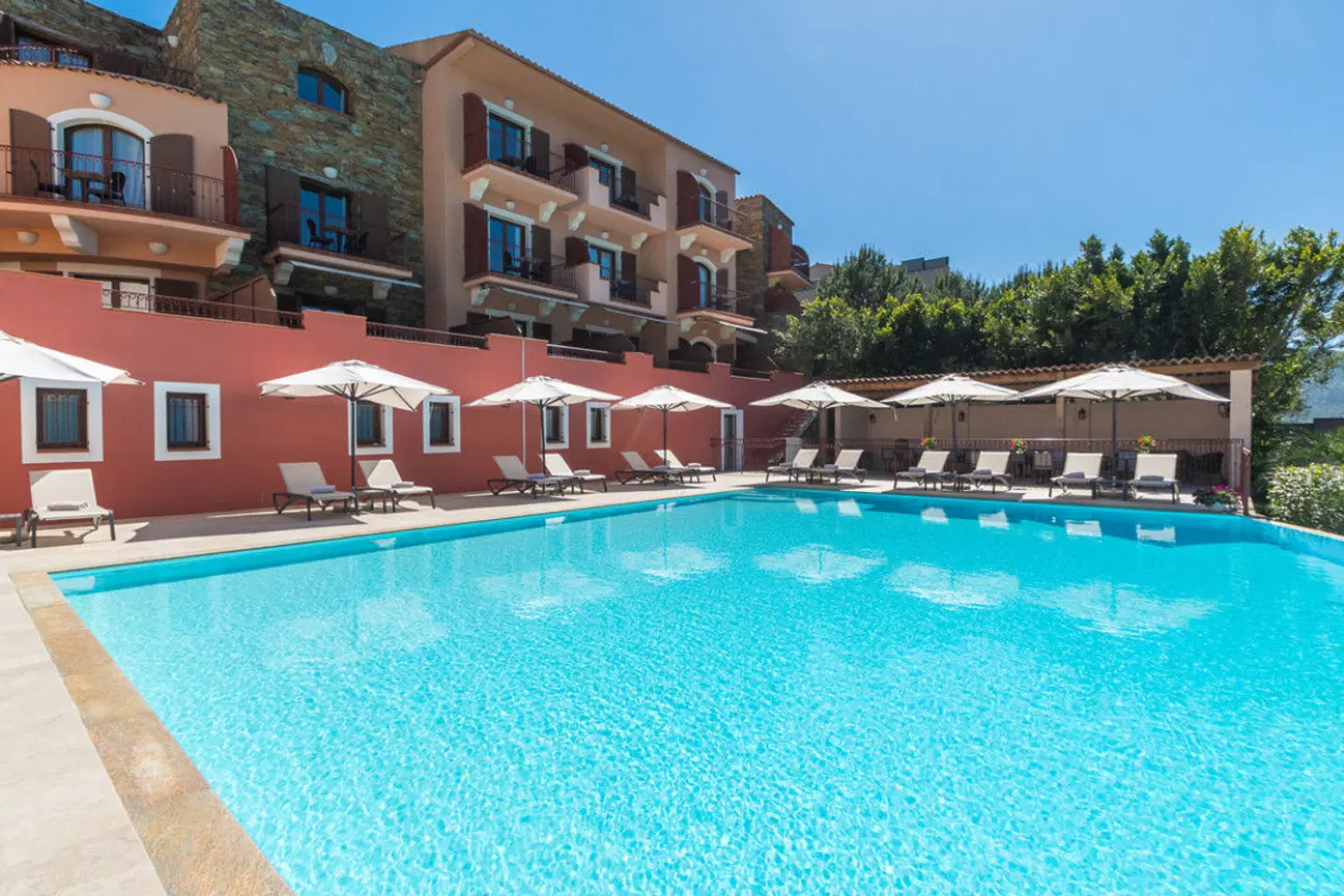 Demeure Loredana OUTDOOR_POOL