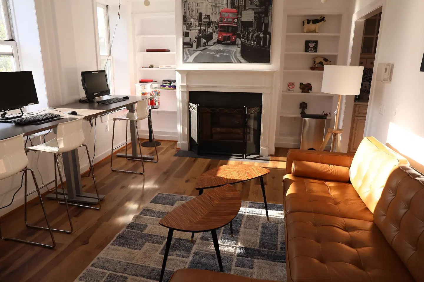 Duo Housing Bar