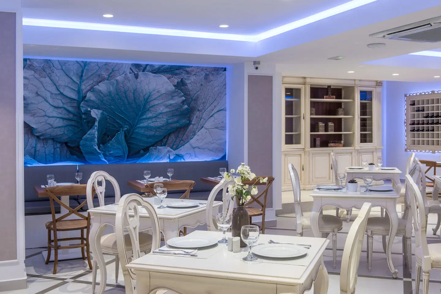 Mari - Kristin Hotel Restaurant
