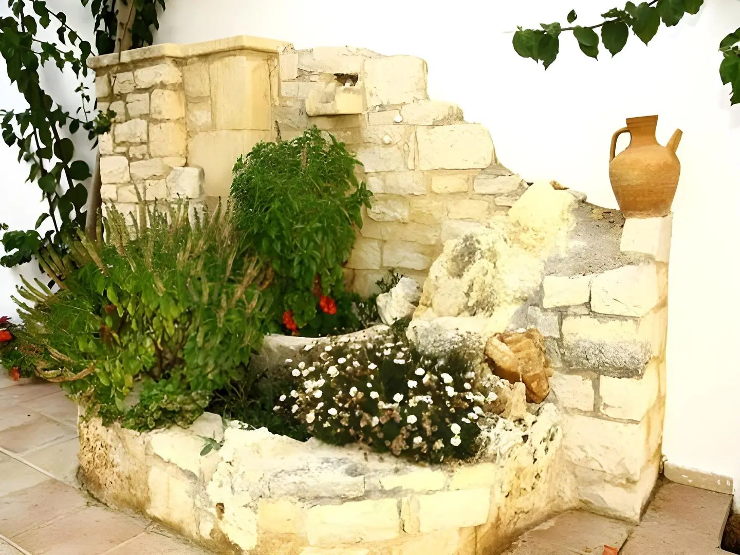 Iliana Hotel Garten