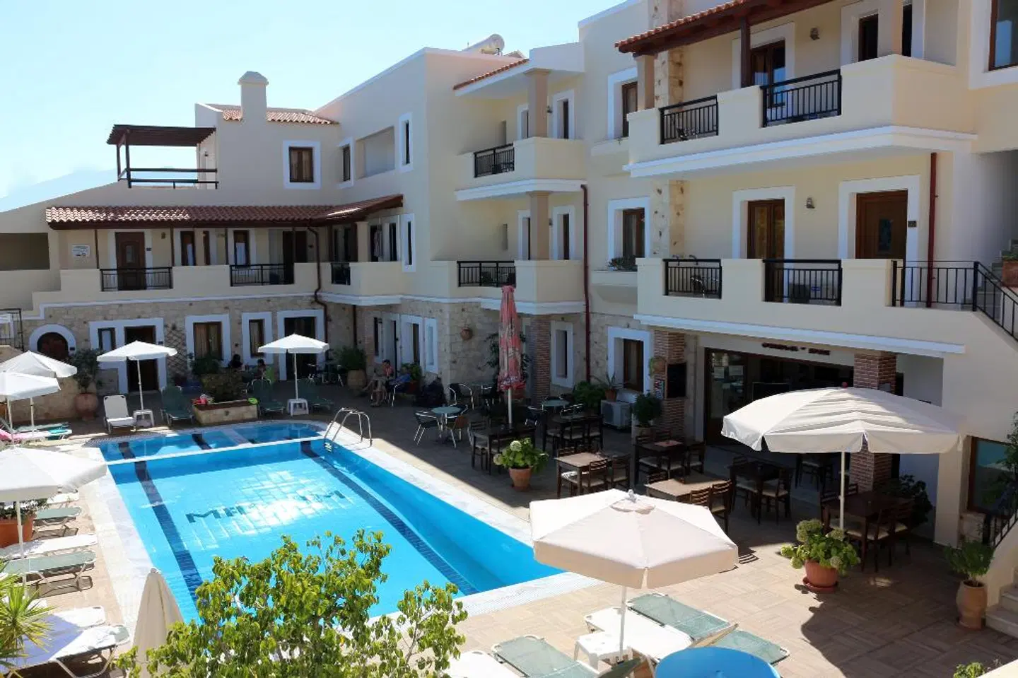 Apollo City Hotel EXTERIOR