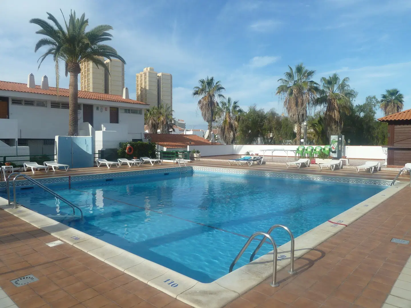 Apartamentos Paradero OUTDOOR_POOL