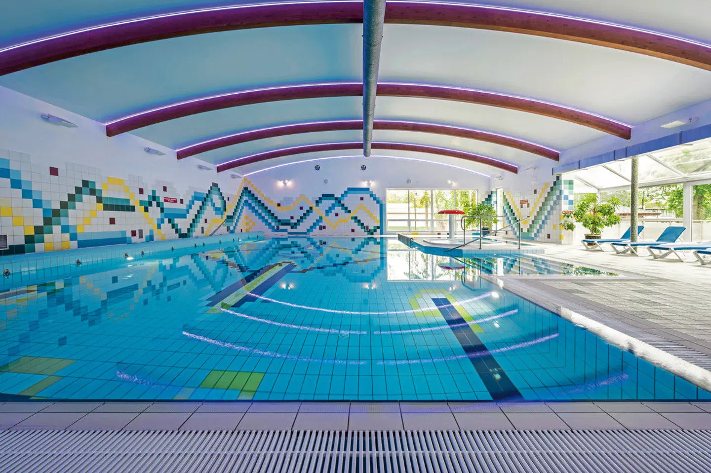 Hotel Wellness Medical Spa Unitral Hallenbad