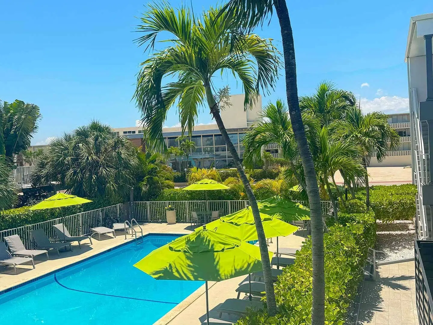 Park Royal Miami OUTDOOR_POOL
