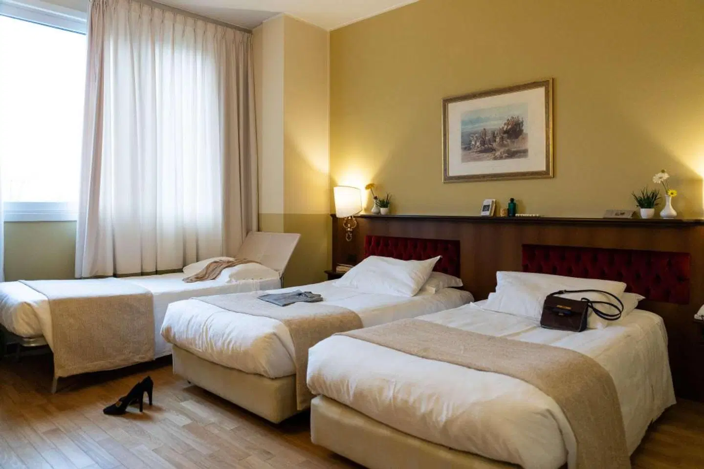 Alga ROOM_EXAMPLE