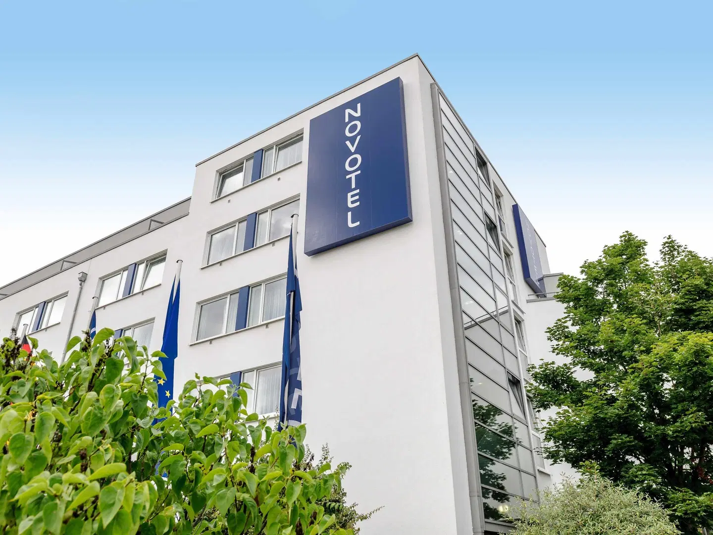 Novotel Erlangen Hotel EXTERIOR