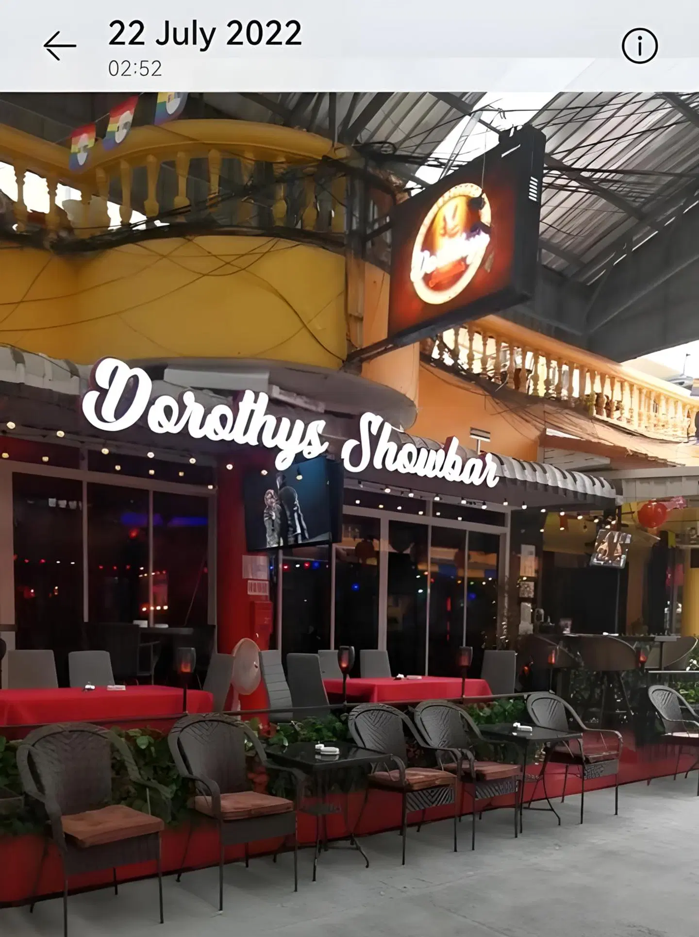 Dorothys Showbar EXTERIOR