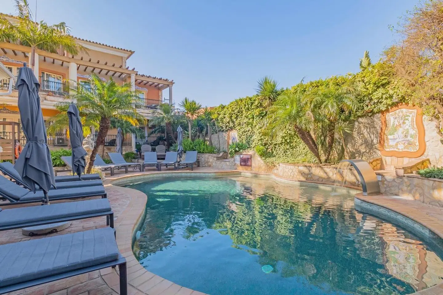 Dom Manuel I OUTDOOR_POOL