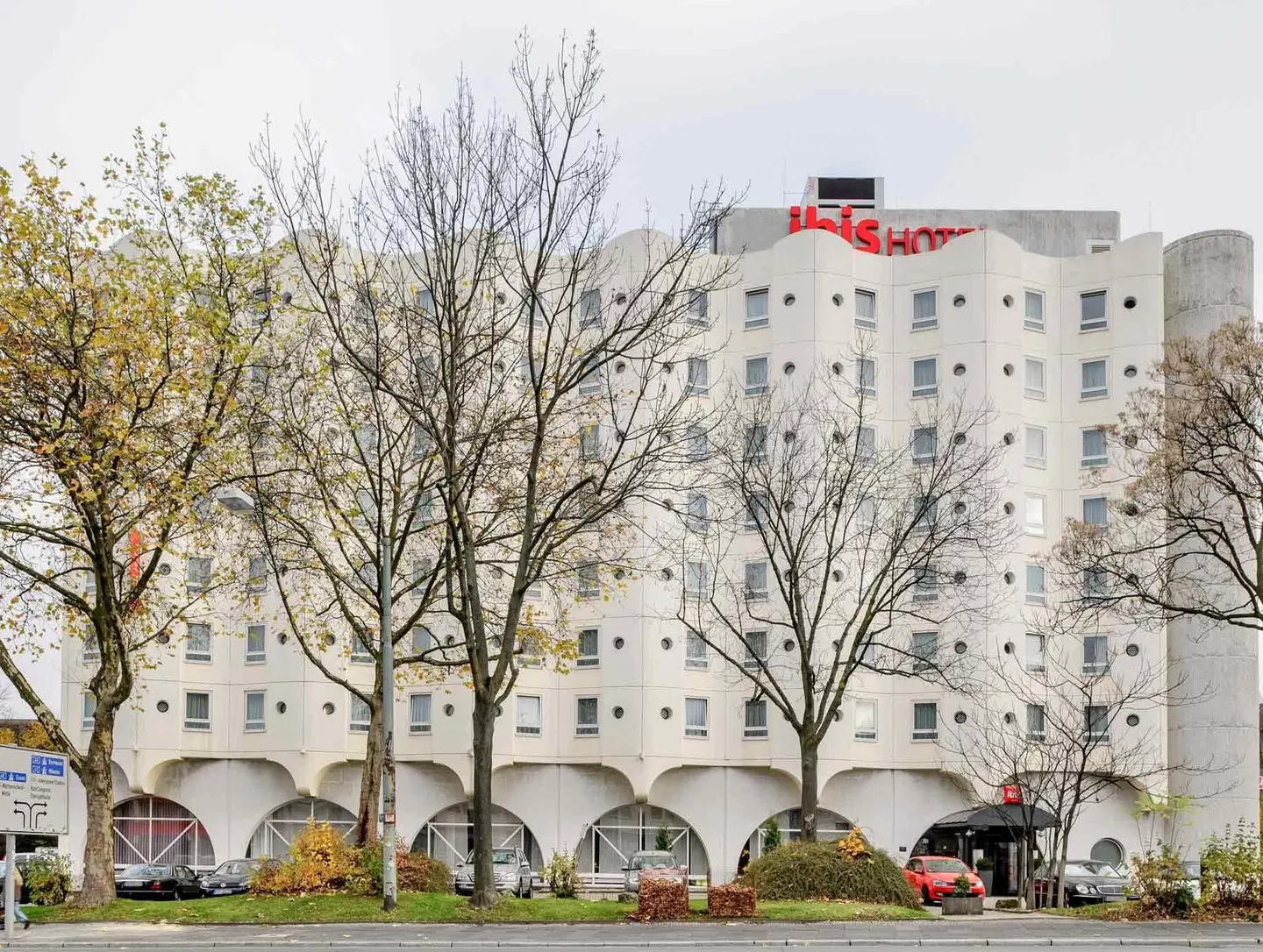 ibis Bochum Zentrum EXTERIOR