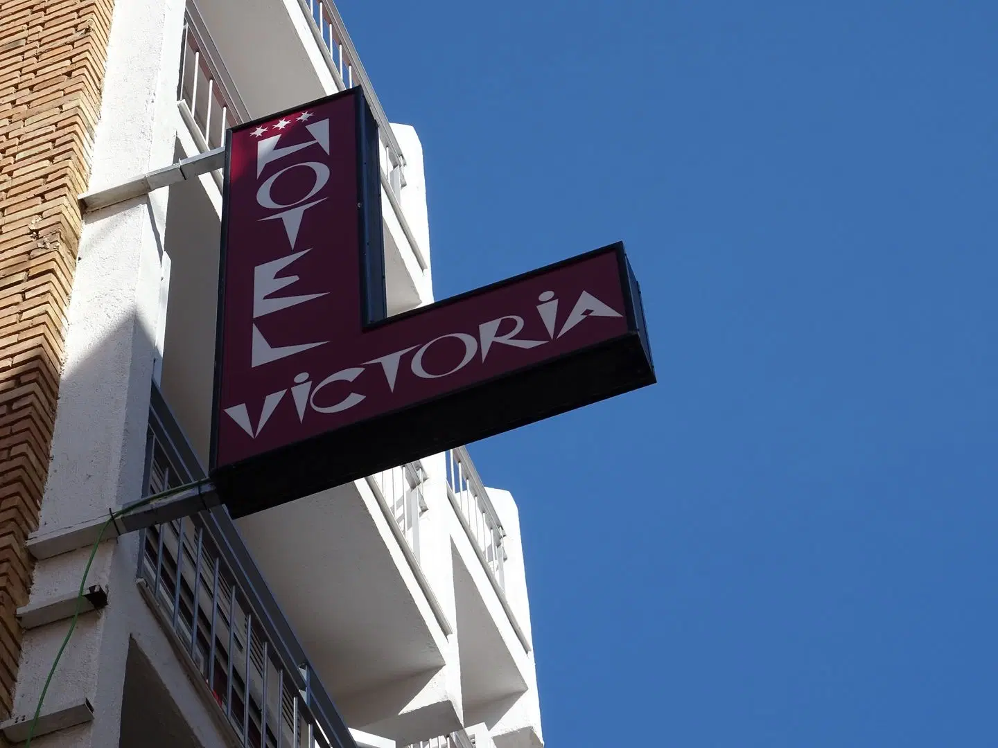 Hotel Victoria EXTERIOR