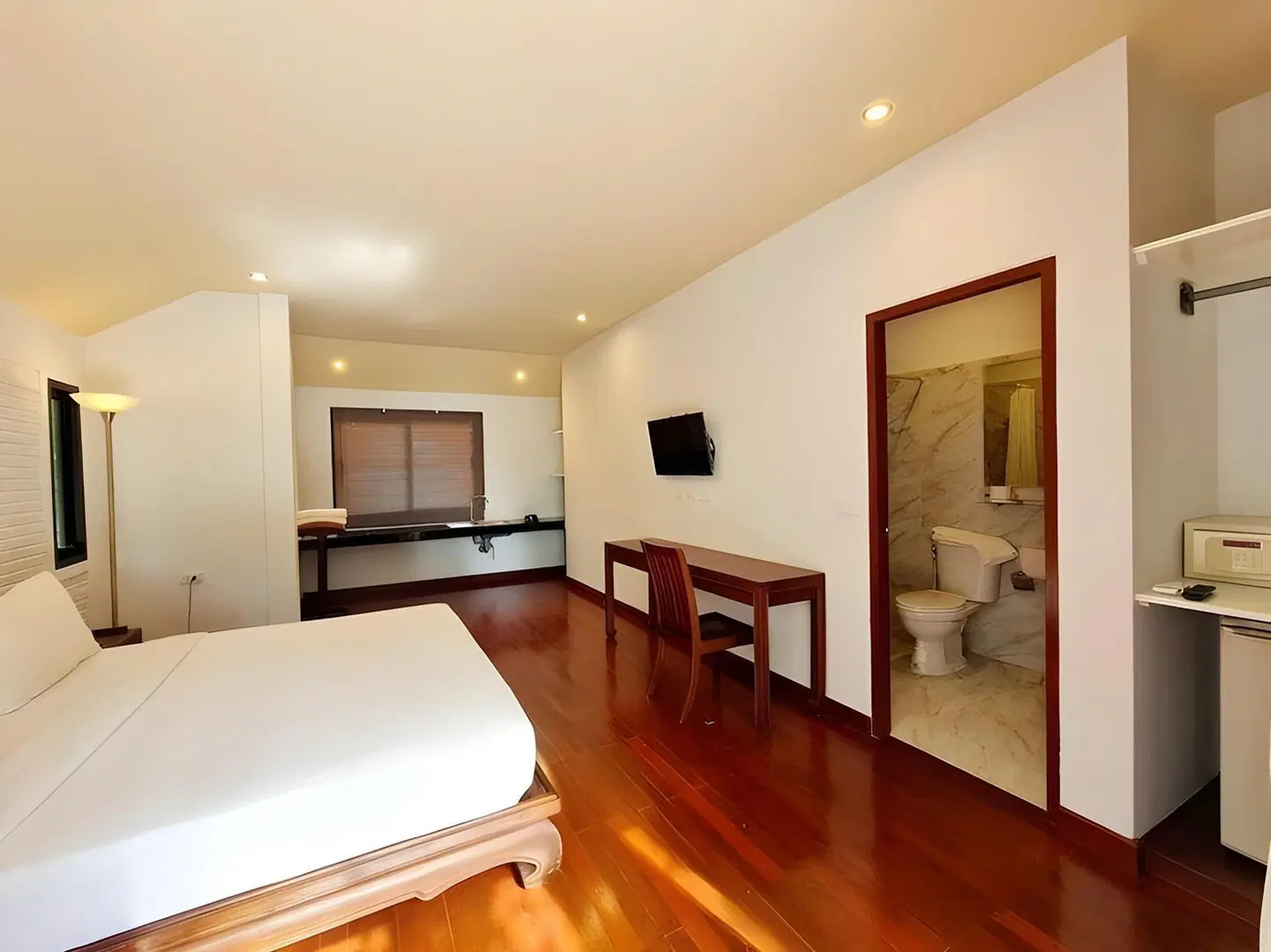 Lamai Coconut Beach Resort ROOM_EXAMPLE