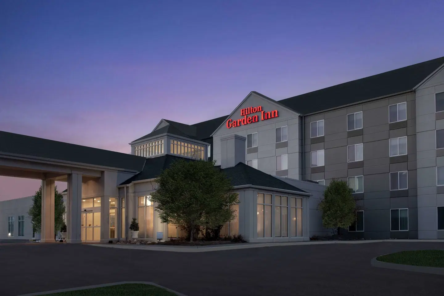 Hilton Garden Inn Casper EXTERIOR