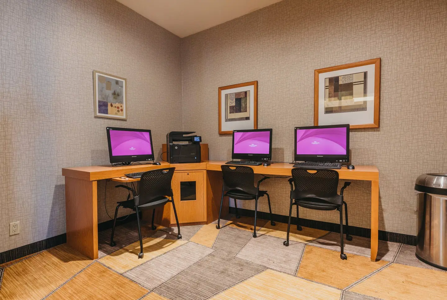 Crowne Plaza San Francisco Airport by IHG ROOM_EXAMPLE