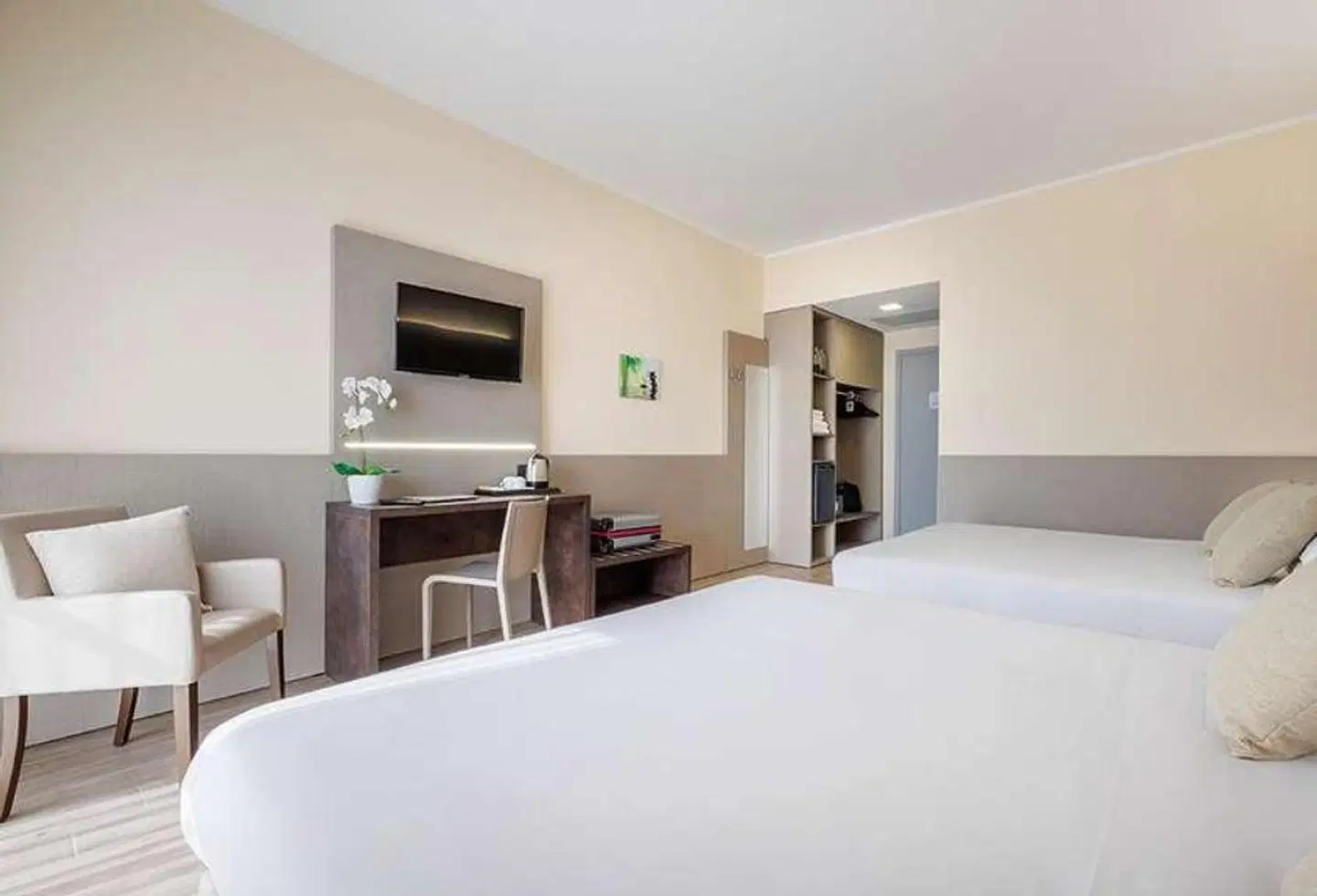 iH Hotels Bologna Gate 7 ROOM_EXAMPLE