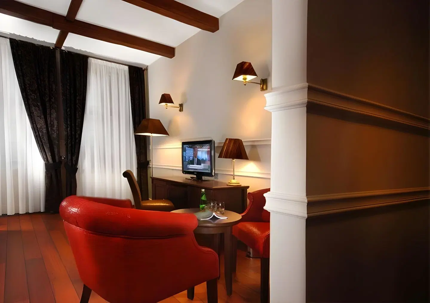 Holland House Residence Old Town ROOM_EXAMPLE