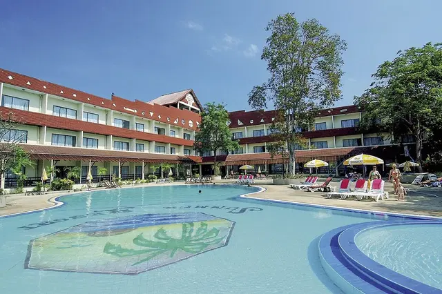 Pattaya Garden Resort OUTDOOR_POOL