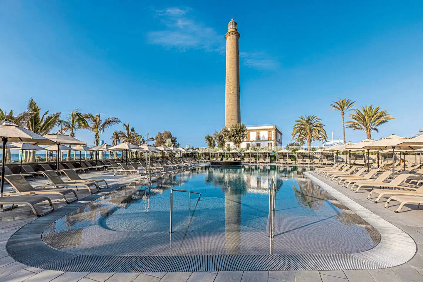 Faro, a Lopesan Collection Hotel OUTDOOR_POOL