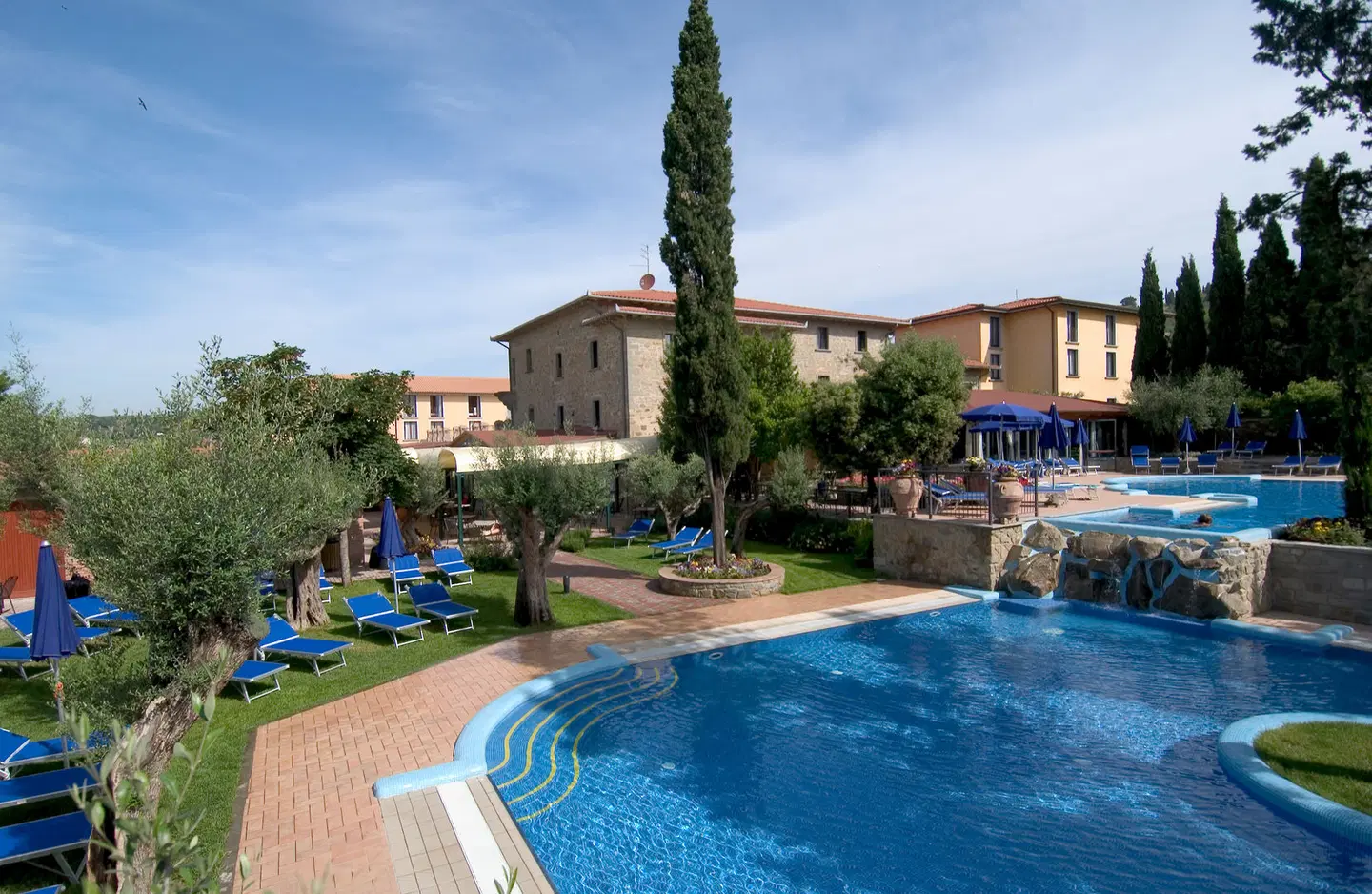 Villa Paradiso OUTDOOR_POOL