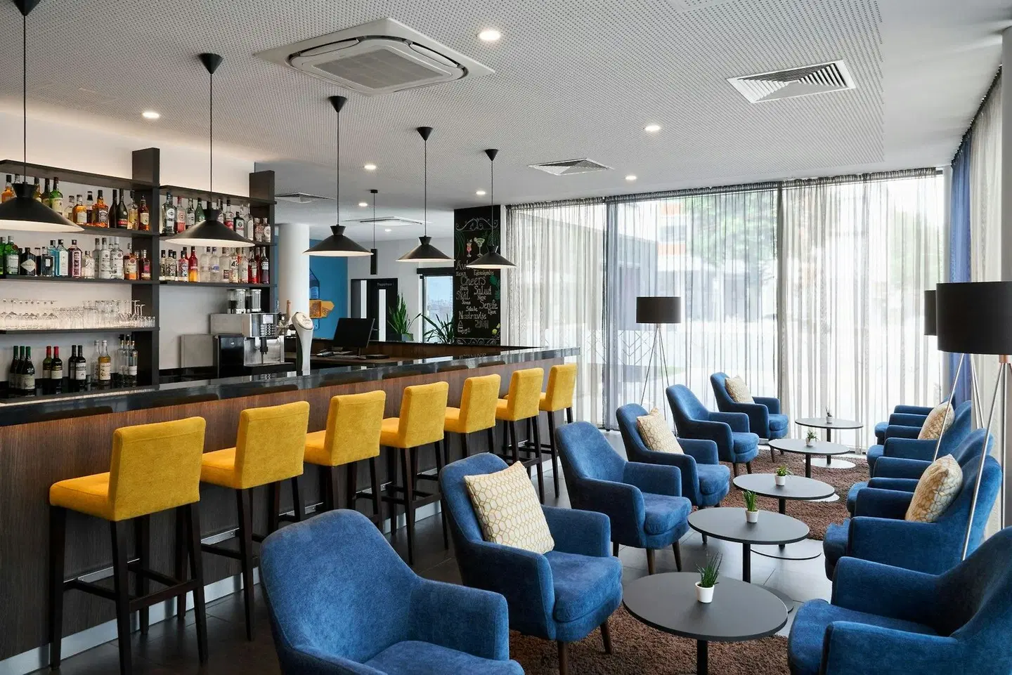Four Points Flex by Sheraton Essen Bar
