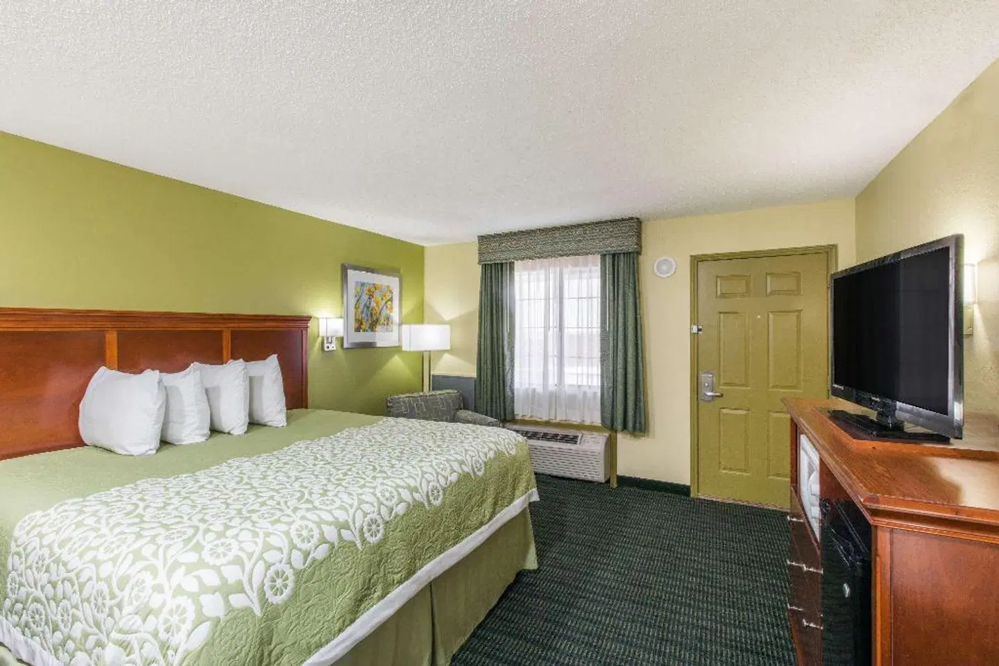 Days Inn & Suites by Wyndham Big Spring ROOM_EXAMPLE