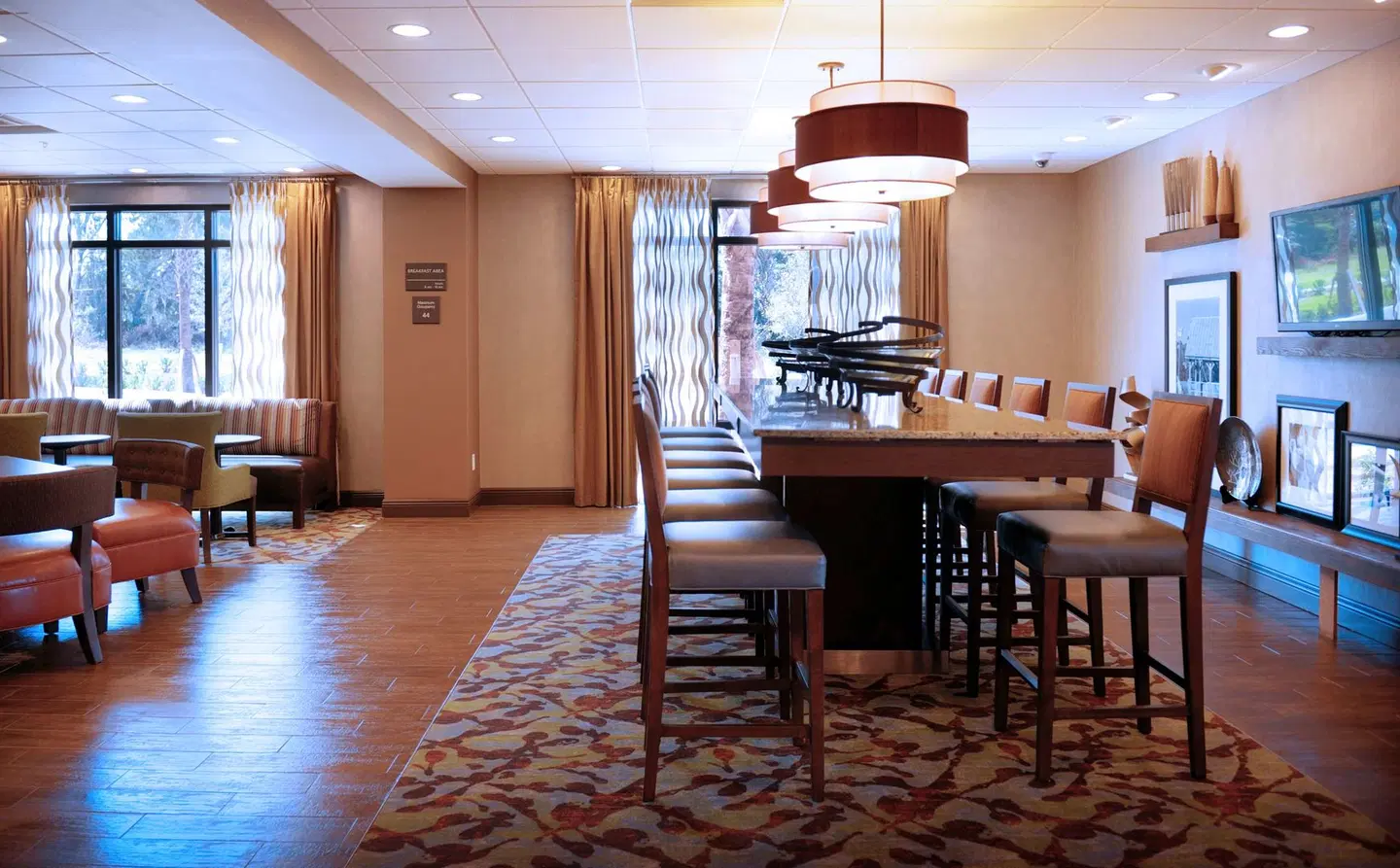 Hampton Inn Crystal River, FL Bar