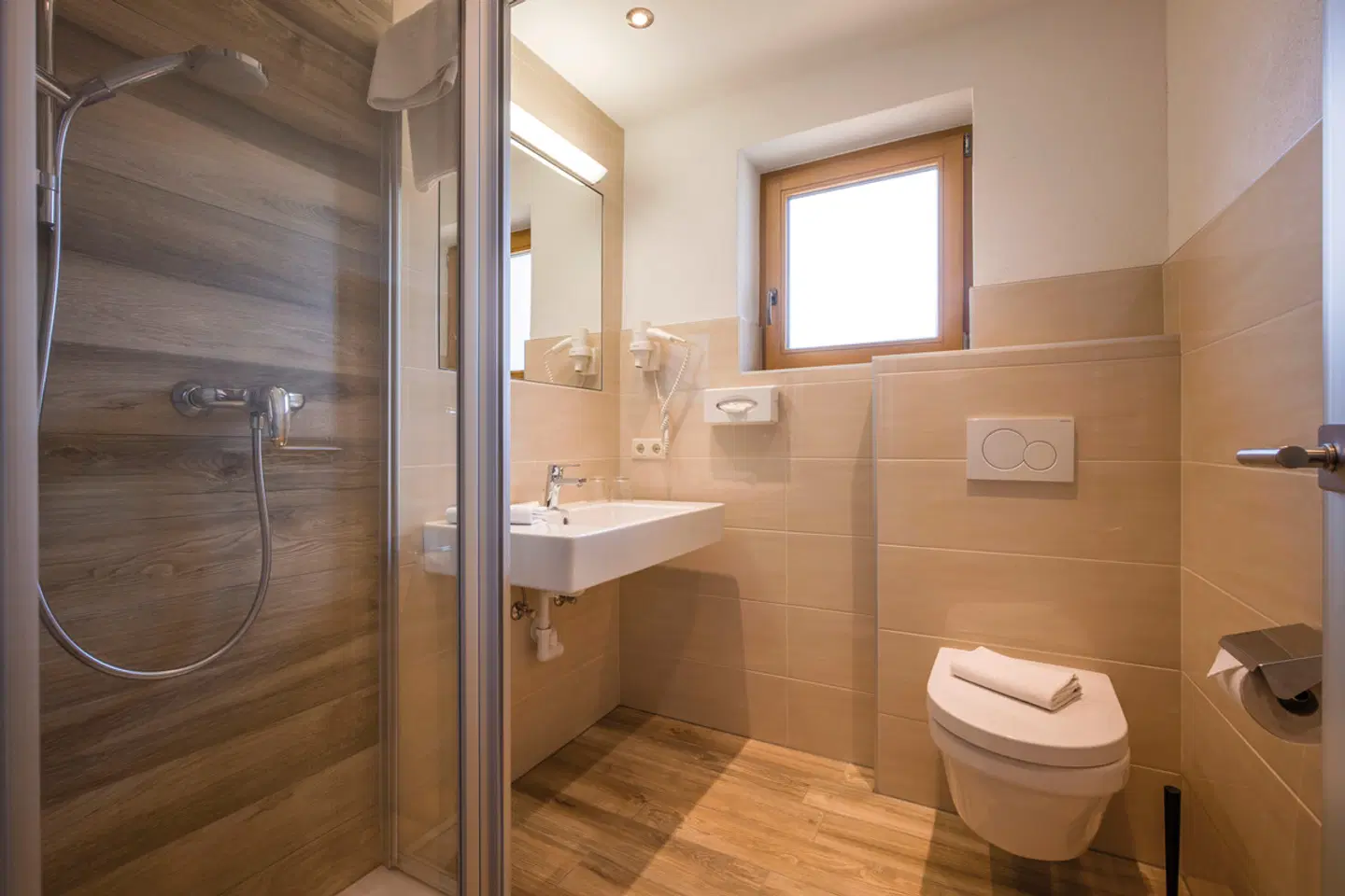 Hotel Gasthof Jäger Badezimmer