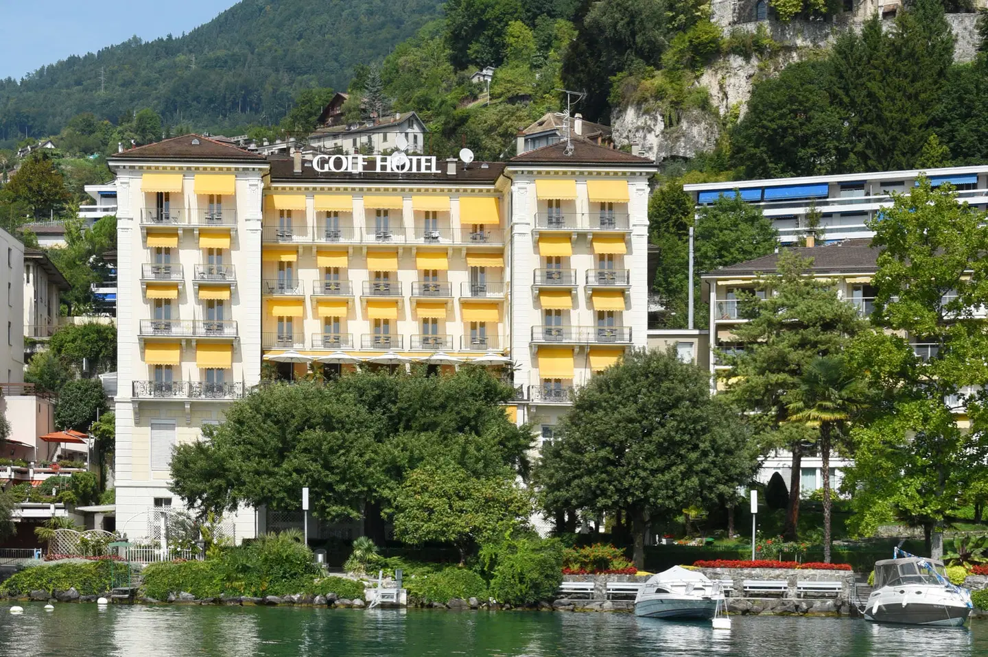 Golf Hotel René Capt EXTERIOR