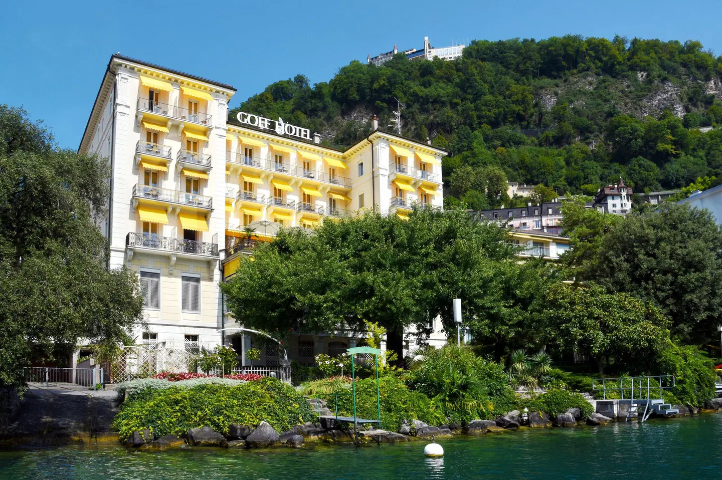 Golf Hotel René Capt EXTERIOR