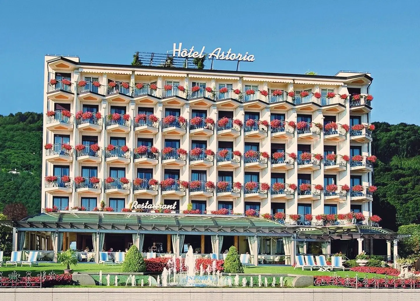 Astoria EXTERIOR