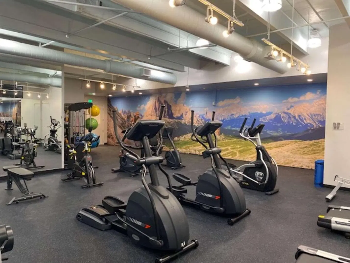Best Western Denver East SPORTS_AND_LEISURE