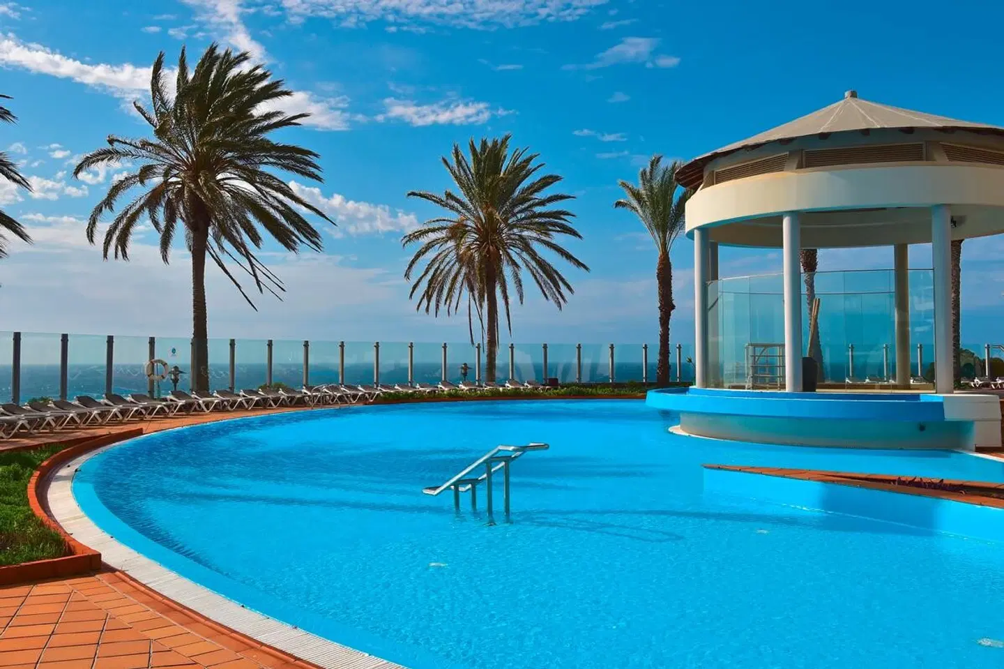 Pestana Grand Premium Ocean Resort OUTDOOR_POOL